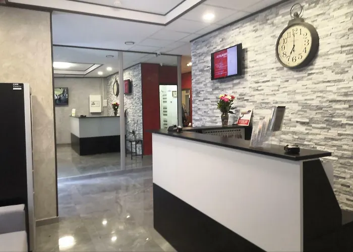 Hôtel Moderne Saint-Denis 