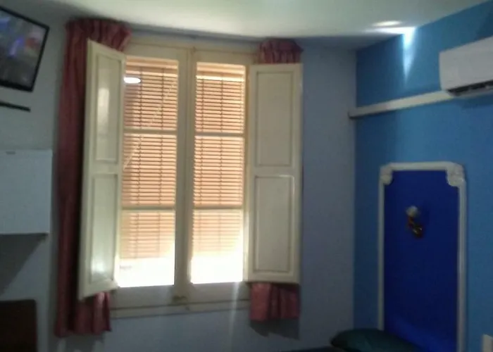 Hostal Porta De Ferro Sant Boi de Llobregat
