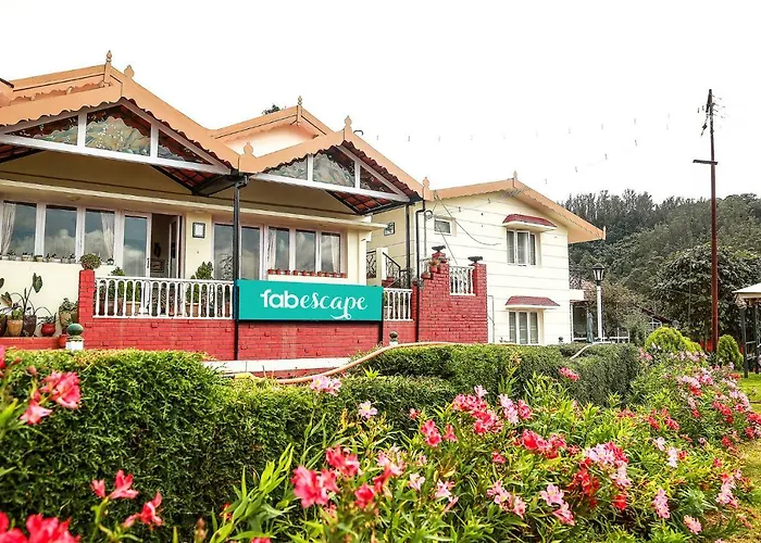 Via St Clouds - Nr Government Botanical Garden Ooty