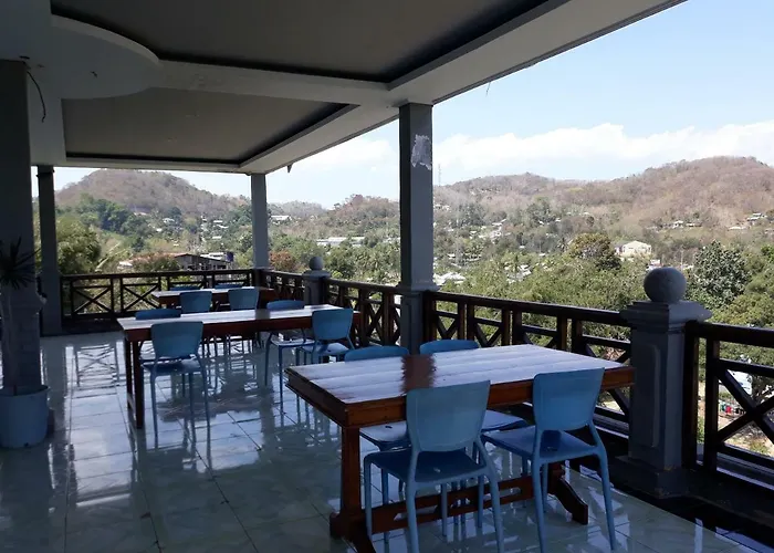 Sunrise Hotel Labuan Bajo