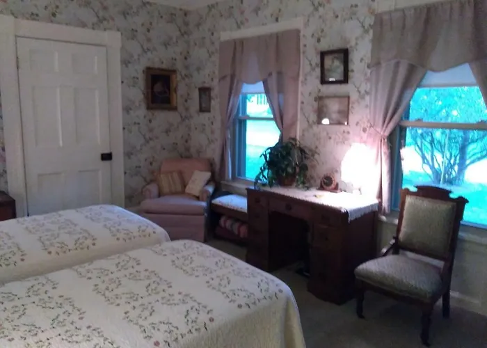 Couture Farm At Millstone Hill Bed & Breakfast Barre