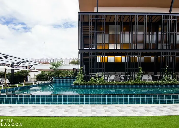 Blue Lagoon Hotel เชียงราย