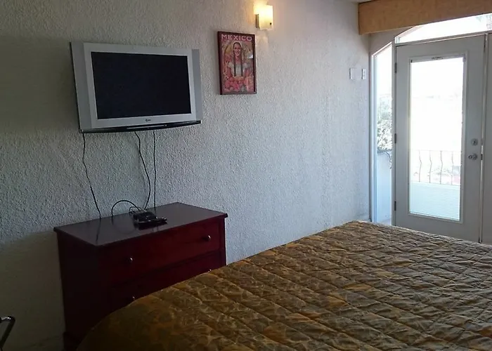 Hotel Costa Ensenada