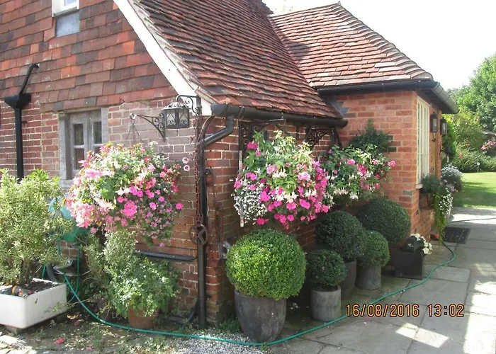 Clayton Wickham Farmhouse Hurstpierpoint
