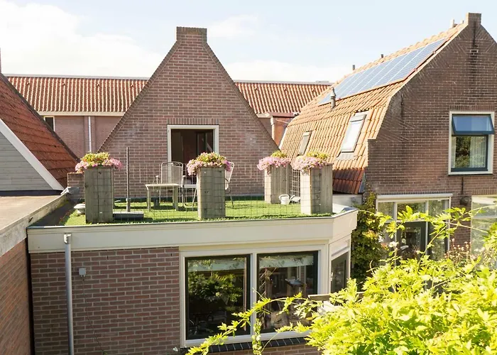 Bij de Buren Enkhuizen