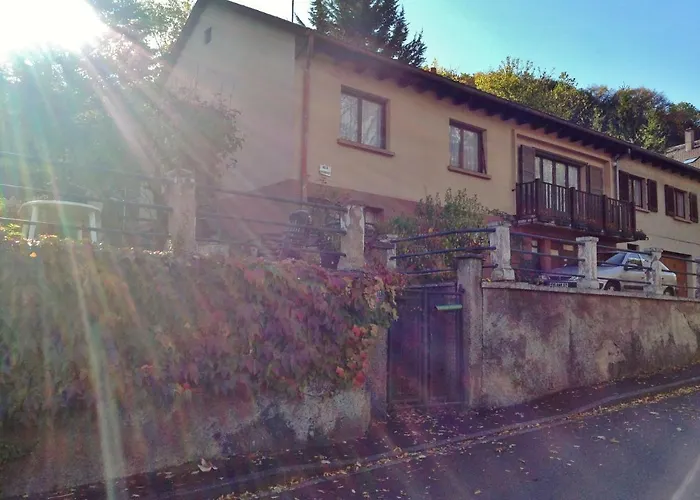 Chambres D'Hotes Et Gite Chez Martine Barr