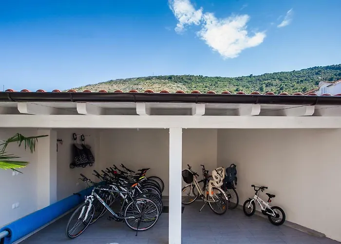 Bella Vista Suites