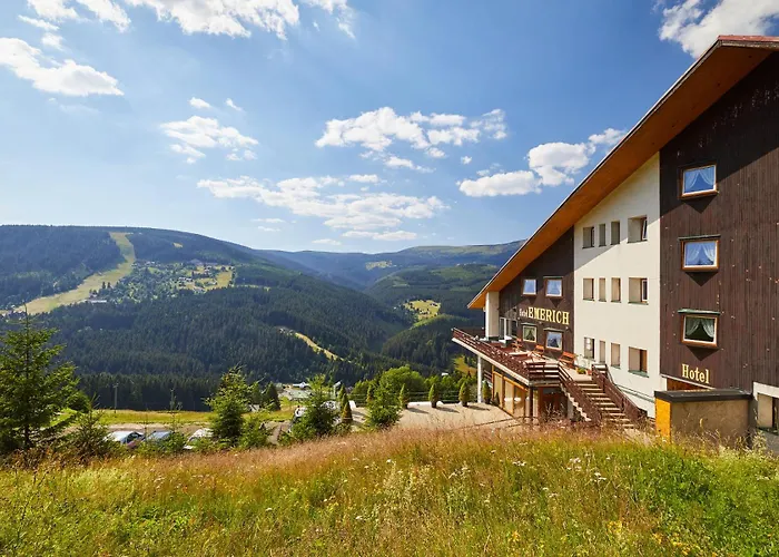 Hotel Emerich Pec pod Snezkou