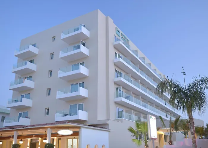 Sunrise Gardens Aparthotel Protaras