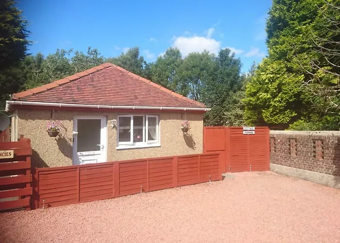 Glenfern Guest House And A Separate Cottage With Its Own Private Hot Tub Balloch