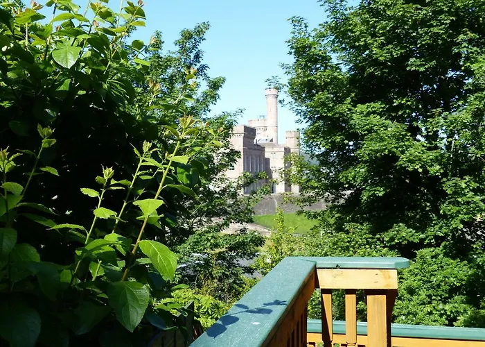 Castle Viewpoint B&B Inverness