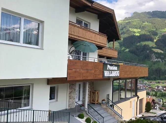 Pension Waldegg Hippach