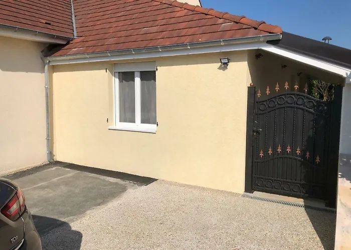 Maison Tobias Bussy-Saint-Georges