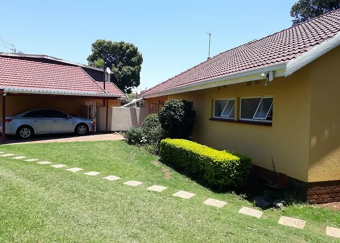 Peace & Lovely Bed And Breakfast Johannesburg