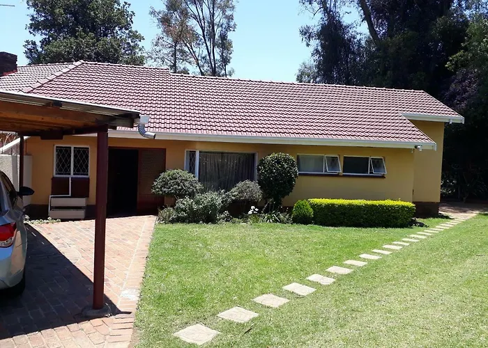 Peace & Lovely Bed And Breakfast Johannesburg