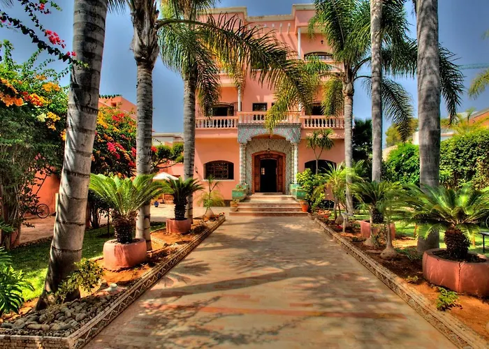 Lhostel A Casa Blanca