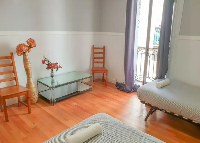 Pension Aussie Guesthouse San Sebastian