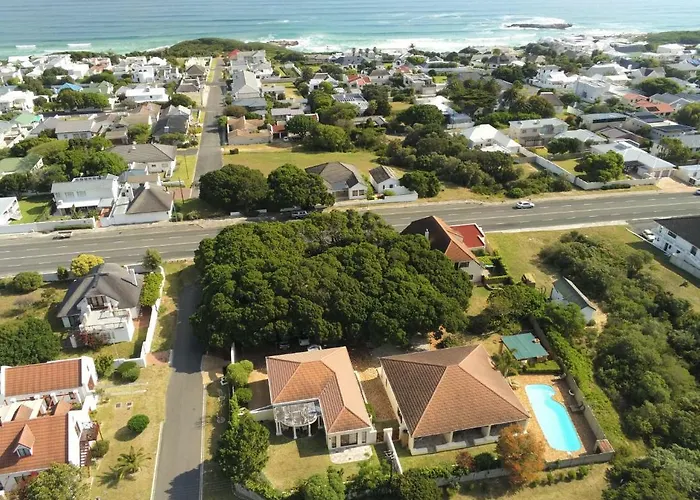 Milkwood Lodge Hermanus