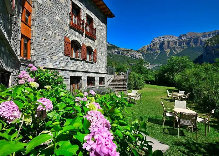 Hotel Abetos Torla