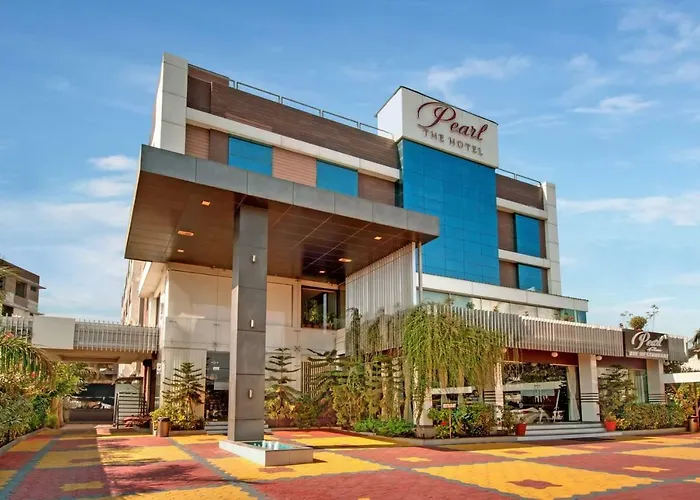 Pearl Hotel & Banquets Ahmedabad