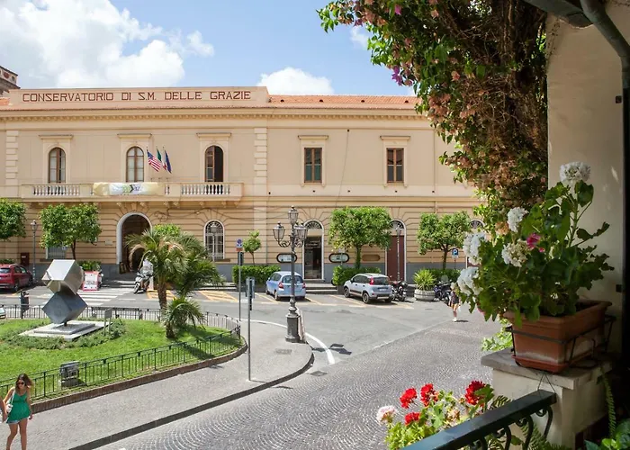 Villa Elisa Holiday Home Sorrento