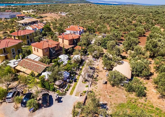 Cunda Battalos Kucuk Hotel Ayvalı