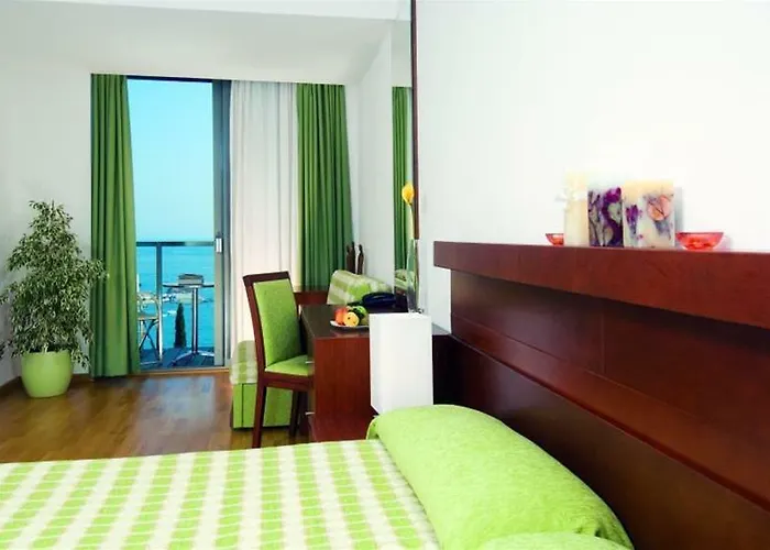 Eurostars Queen Of Montenegro Budva