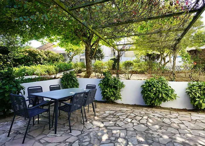 Bed and Breakfast Comfy Sintra
