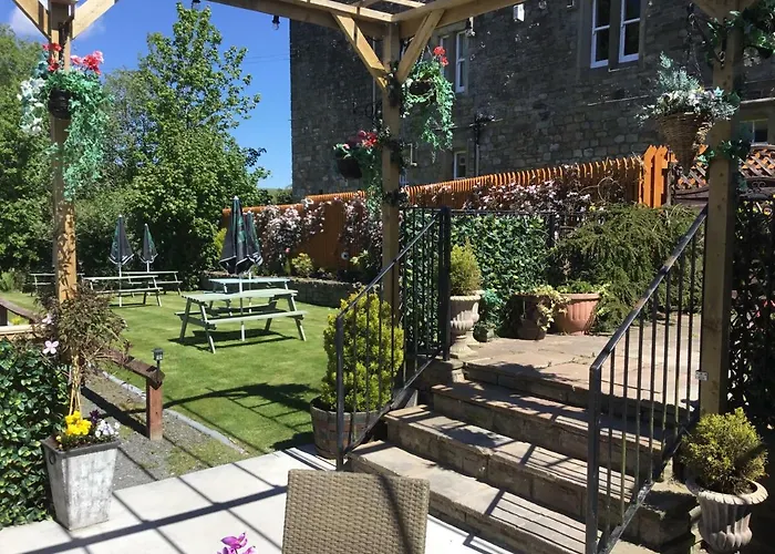Blenkinsopp Castle Inn Greenhead