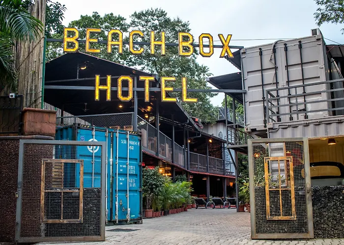Beach Box Hotel Baga Gosavvy Collection