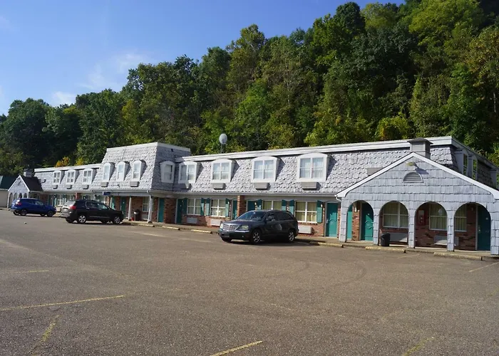 Country Squire Inn And Suites Coshocton
