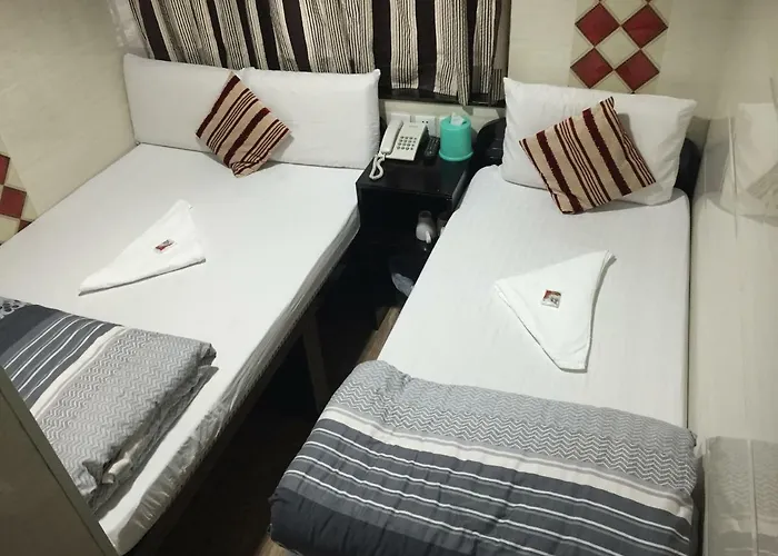 Skyline Hostel Hong Kong