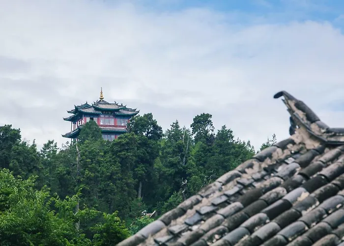Eden Court Hotel Lijiang 
