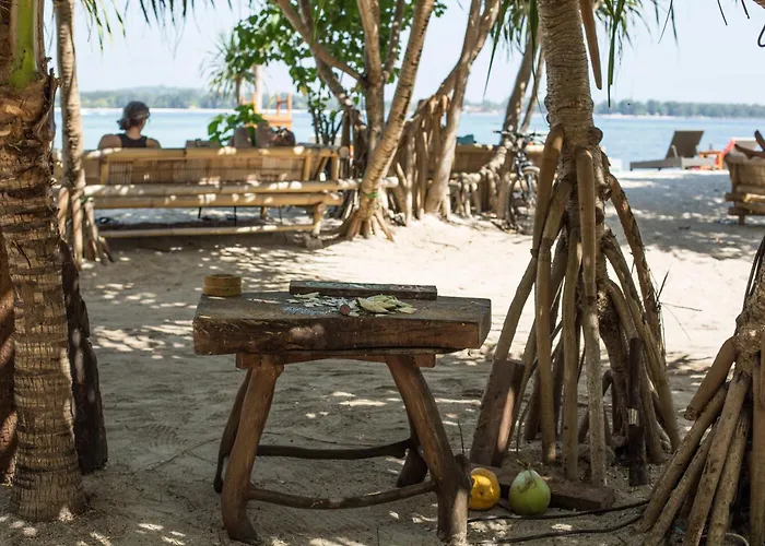 Island View Bar & Bungalow Gili Islands