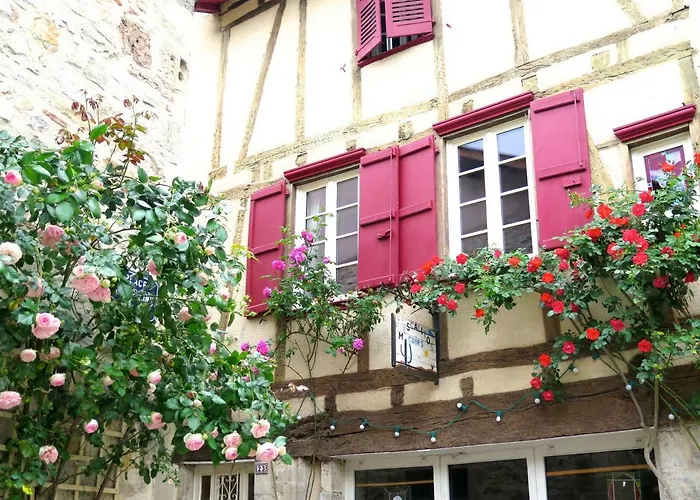 La Porte Bleue Saint-Antonin