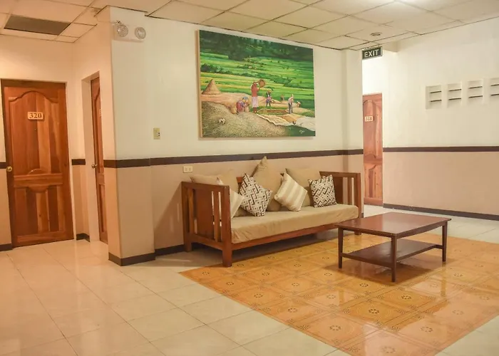 Tiptop Tower Suite Inn Dumaguete City