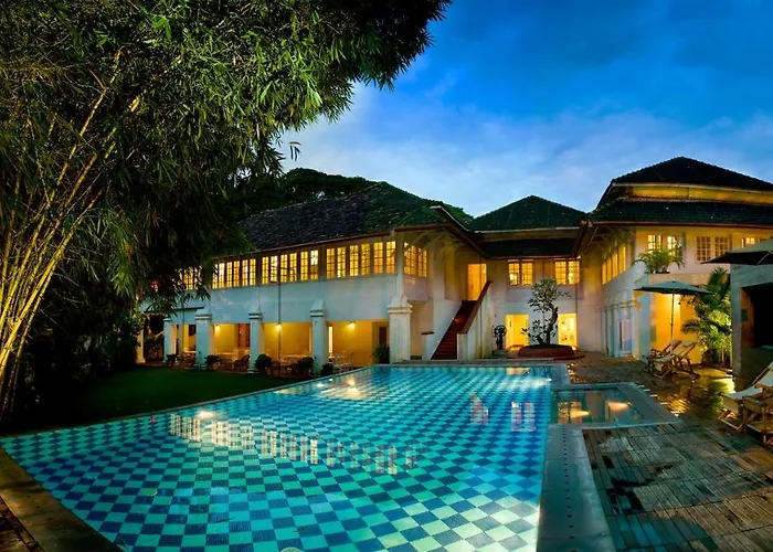 Neemrana'S- Tower House Hotel Kochi