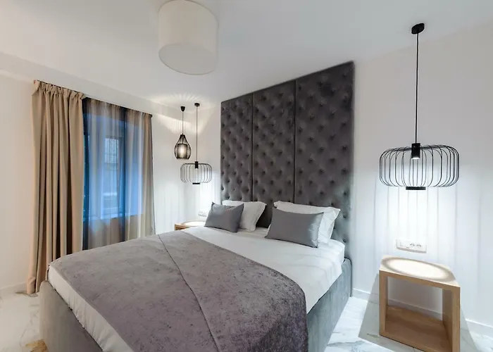 Royal Luxury Room Split