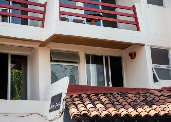 Isabel Suites Zihuatanejo