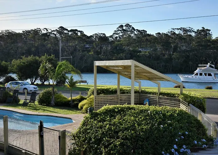 Emmanuel Holiday Apartment Lakes Entrance