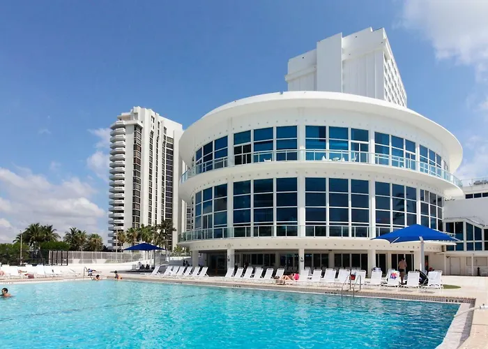 Castle Beach: Serenity Condo Miami Beach