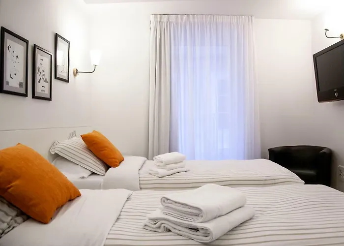 Aparthotel Maria Salome Burgo