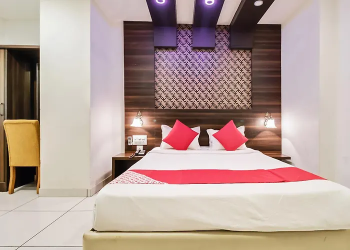 Oyo 30525 Dwarka Grand Hotel Bangalore