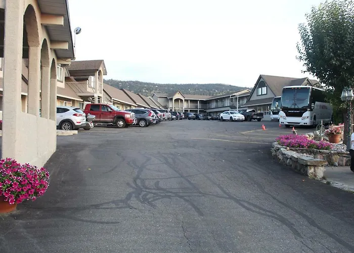 Best Budget Inn & Suites Kamloops