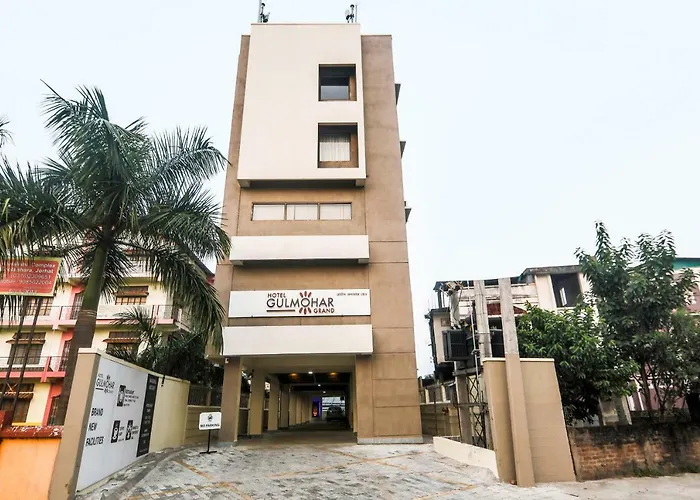 Hotel Gulmohar Grand Jorhat