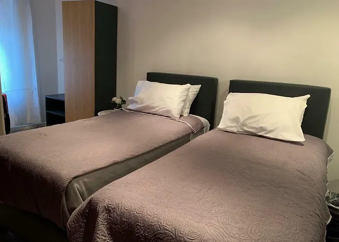 Hotel Hovi De La Mairie Aubervilliers