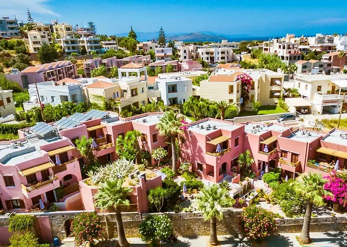 Anais Suites Kato Daratso