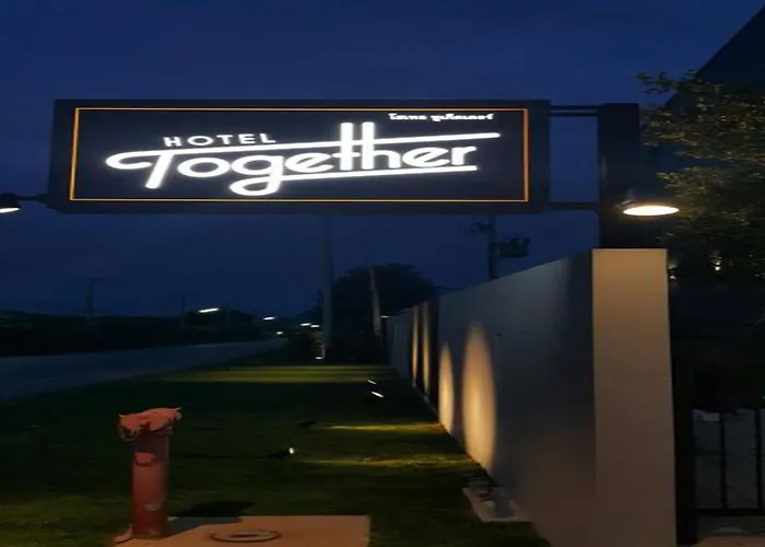 Hotel Together Pakchong