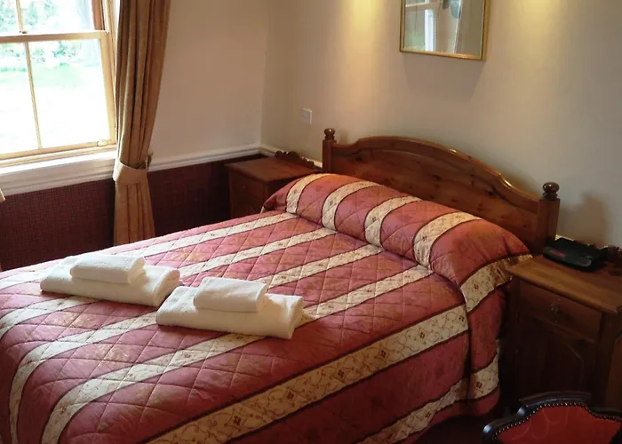 The Eskbank Hotel - Rathan House Dalkeith