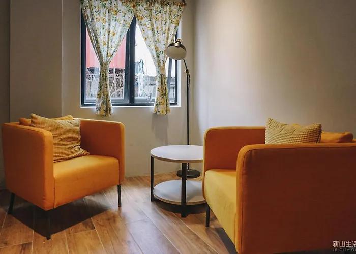 Hotel Ciq, Jalan Trus Johor Bahru